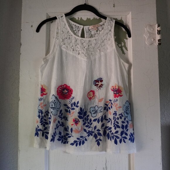 Skies Are Blue Tops - Skies are Blue sleeveless Embroidered Blouse top